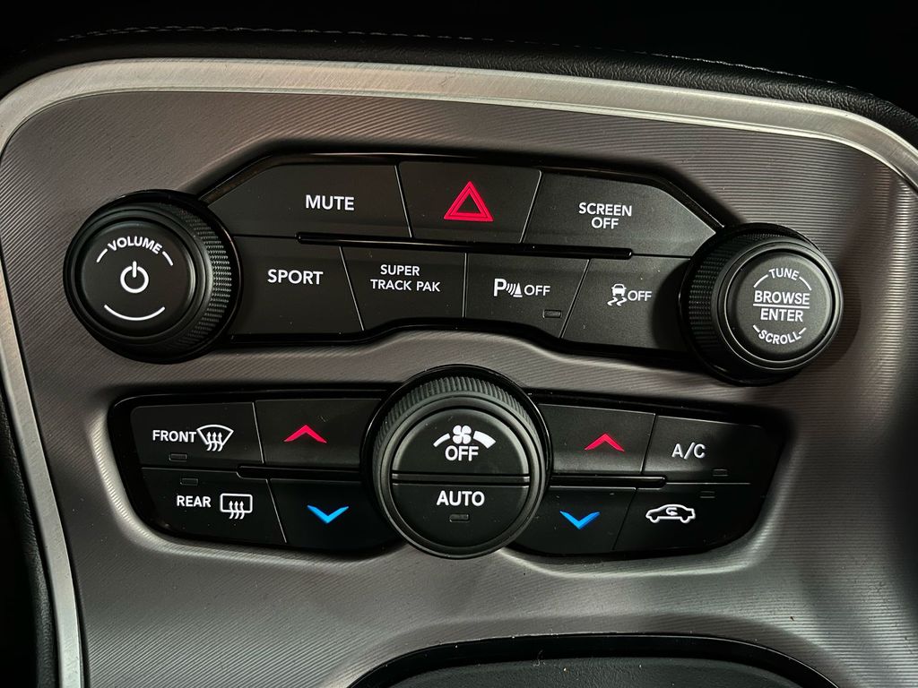 Dodge Challenger 2022