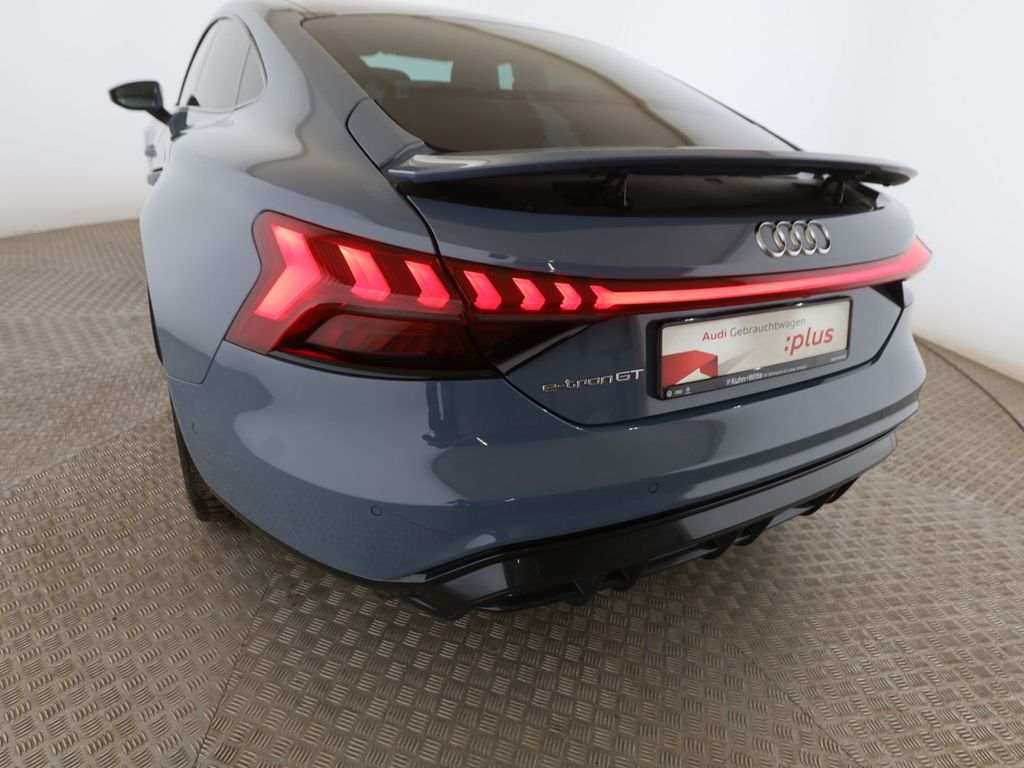 Audi e-tron GT 2021
