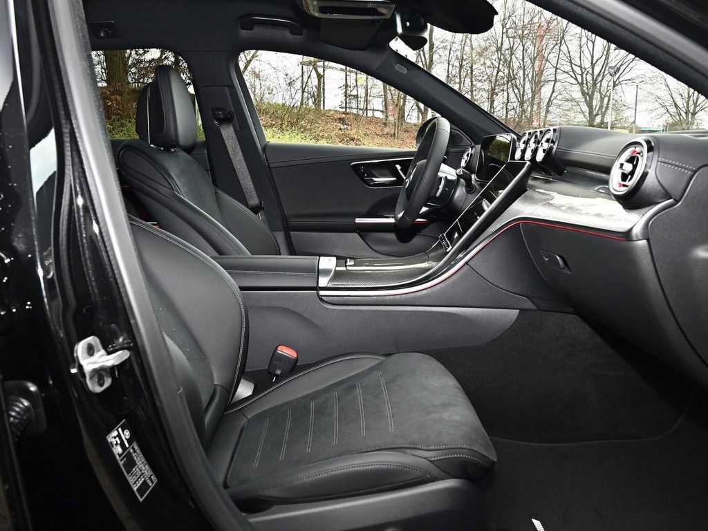 Mercedes-Benz C 220 2025