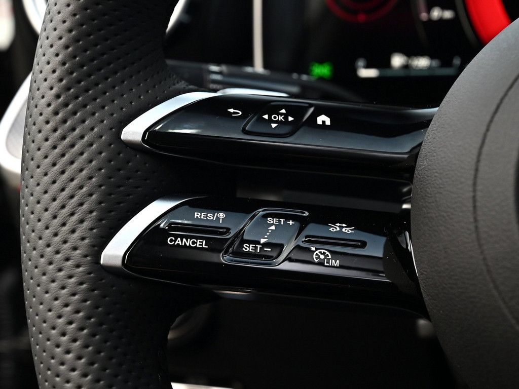 Mercedes-Benz C 220 2025