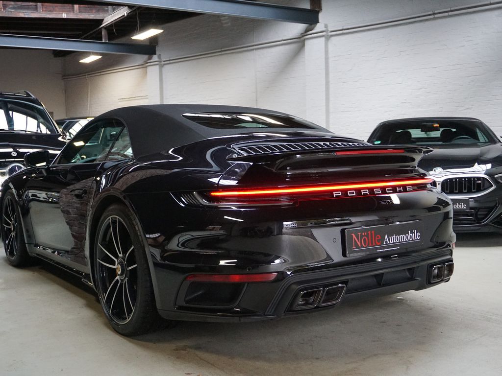 Porsche 992 2022