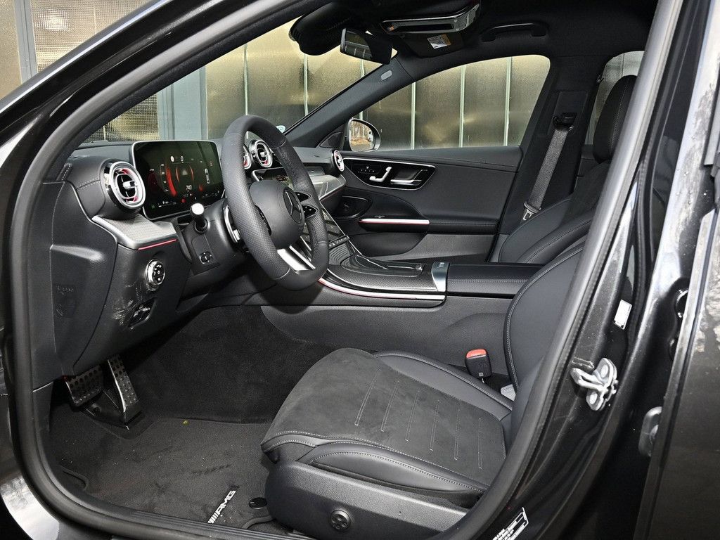 Mercedes-Benz C 220 2025