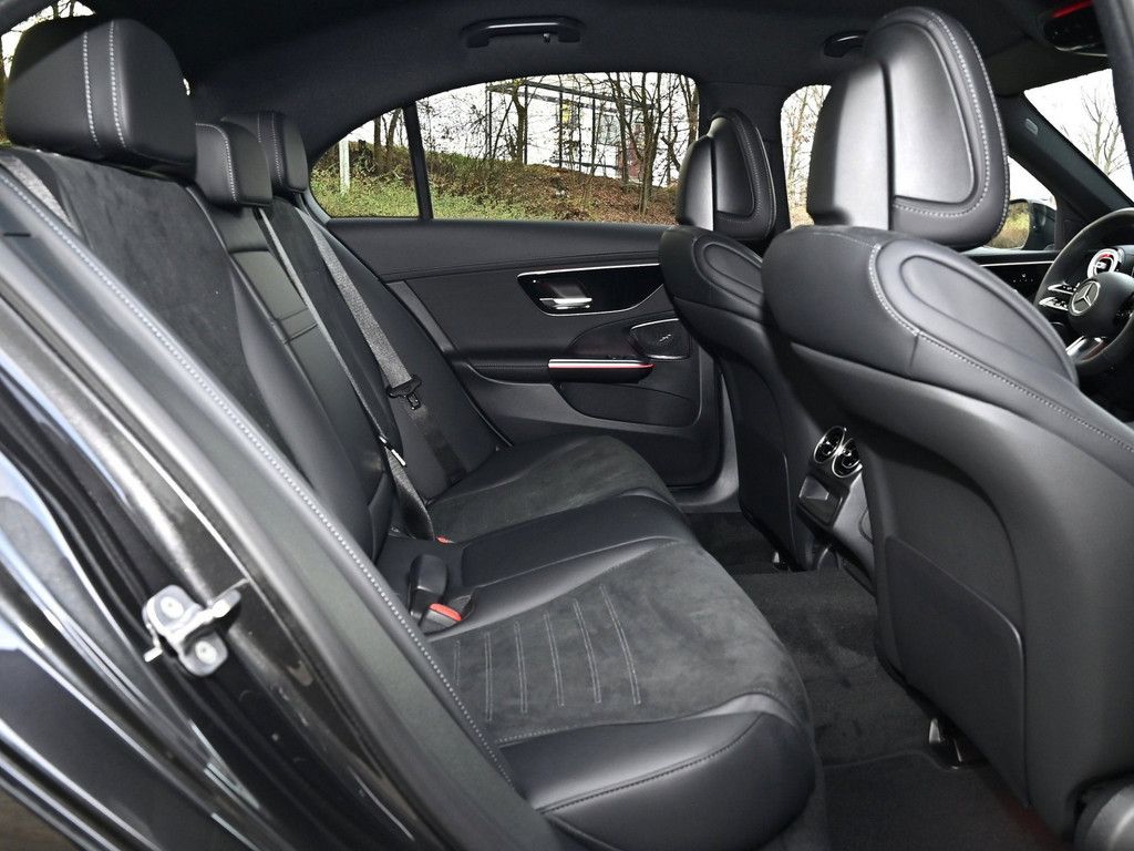 Mercedes-Benz C 220 2025