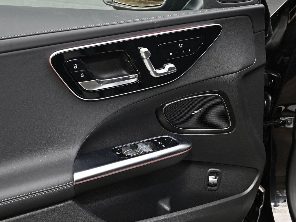 Mercedes-Benz C 220 2025