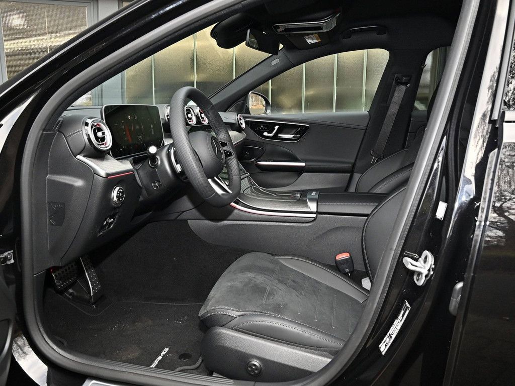 Mercedes-Benz C 220 2025