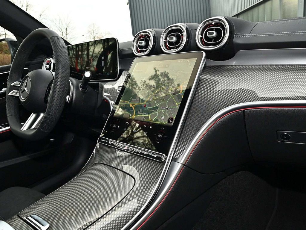 Mercedes-Benz C 220 2025