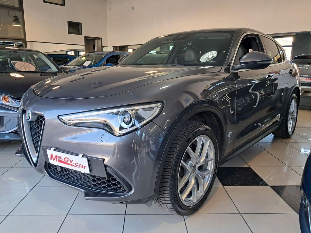 Alfa Romeo Stelvio 2019