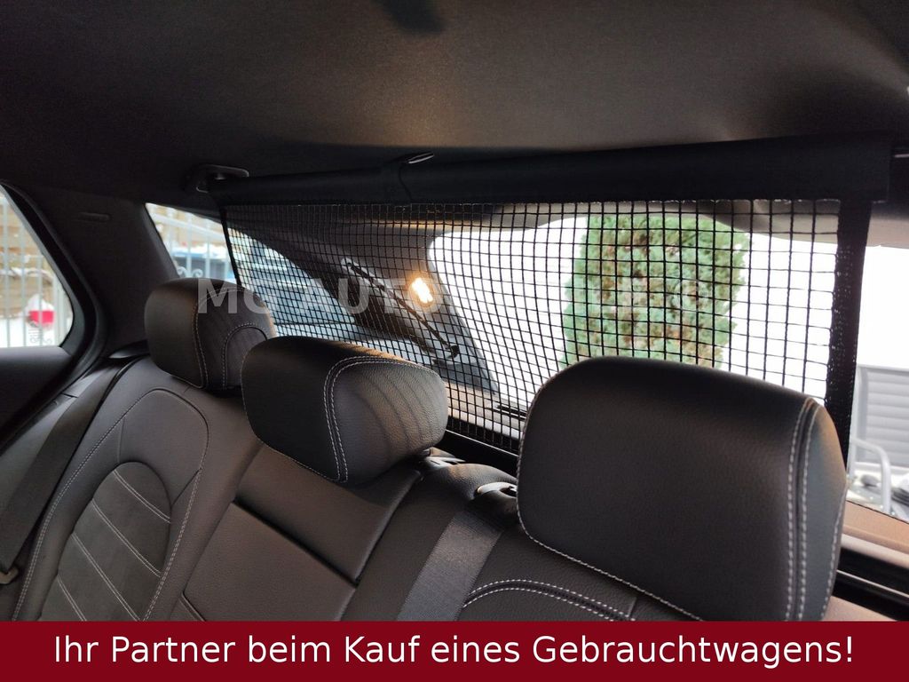 Mercedes-Benz C 300 2020