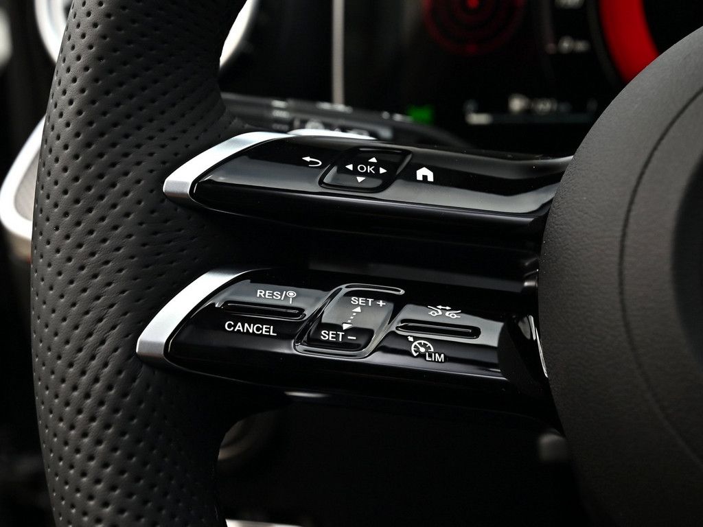 Mercedes-Benz C 220 2025