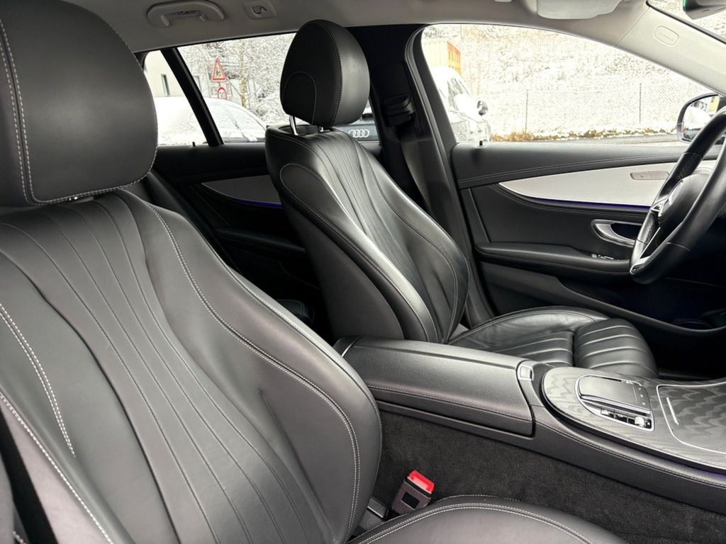 Mercedes-Benz E 220 2021