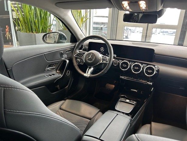 Mercedes-Benz A 250 2025