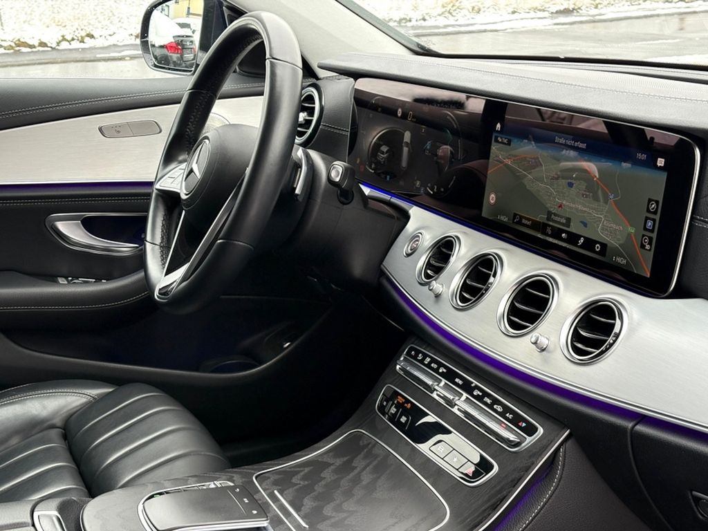 Mercedes-Benz E 220 2021