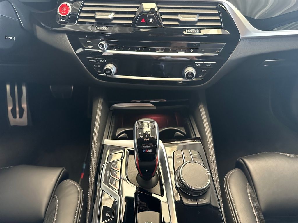 BMW M5 2020