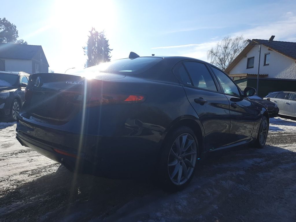 Alfa Romeo Giulia 2022