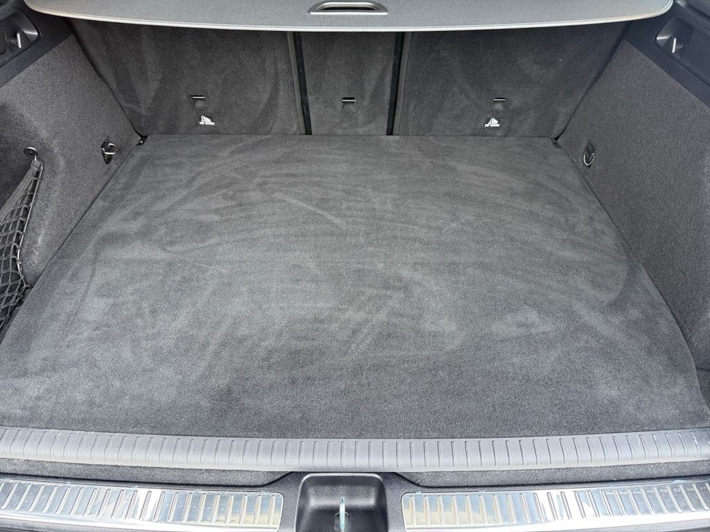 Mercedes-Benz GLC 300 2022