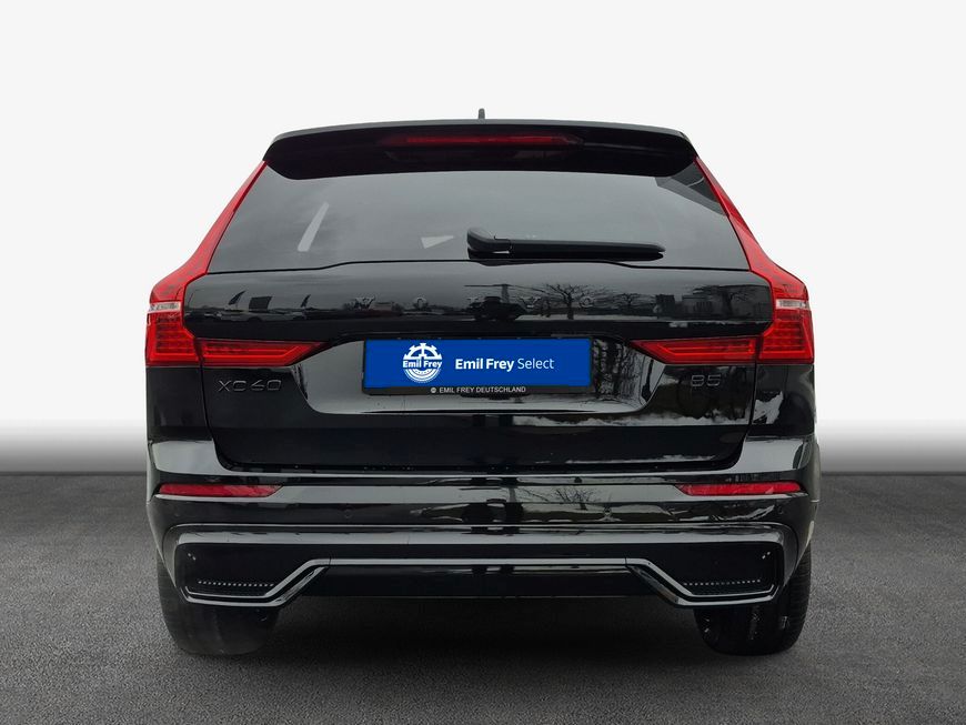 Volvo XC60 2025