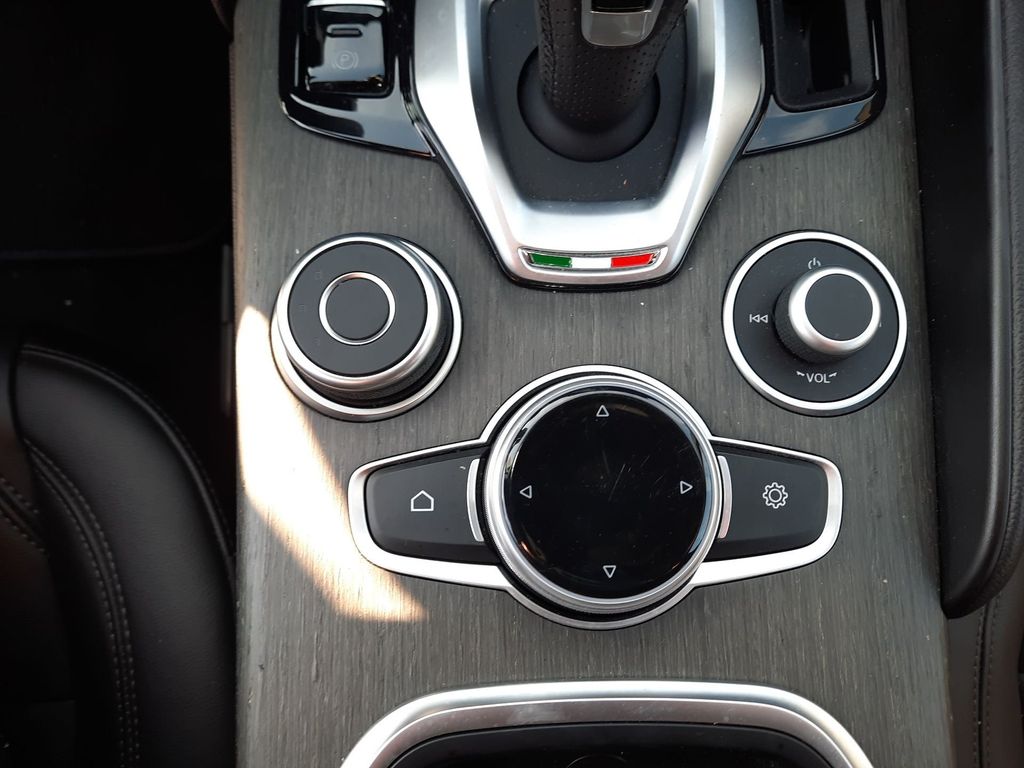 Alfa Romeo Giulia 2022