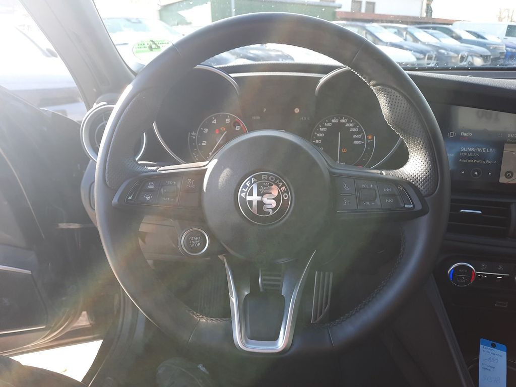 Alfa Romeo Giulia 2022