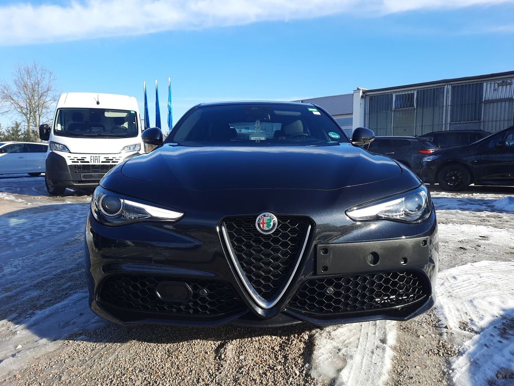 Alfa Romeo Giulia 2022
