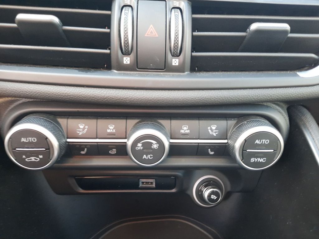 Alfa Romeo Giulia 2022