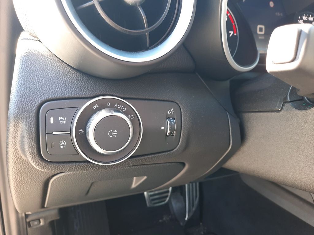 Alfa Romeo Giulia 2022