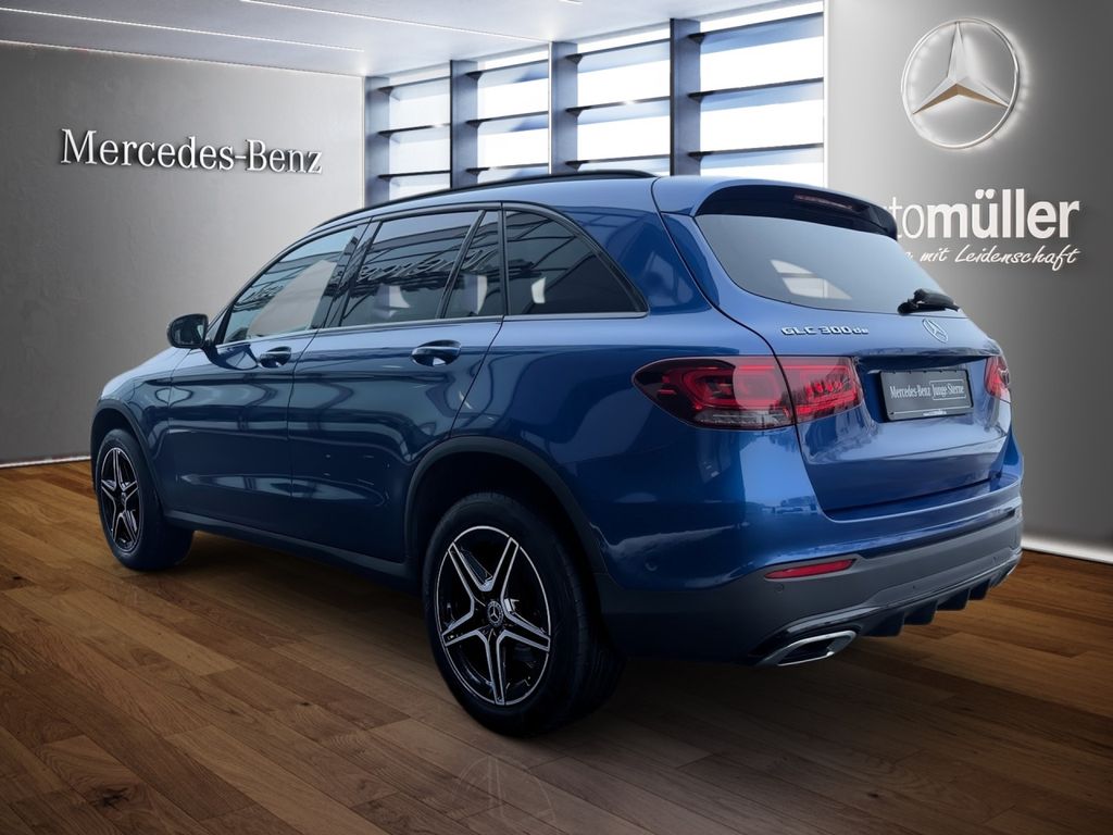 Mercedes-Benz GLC 300 2022