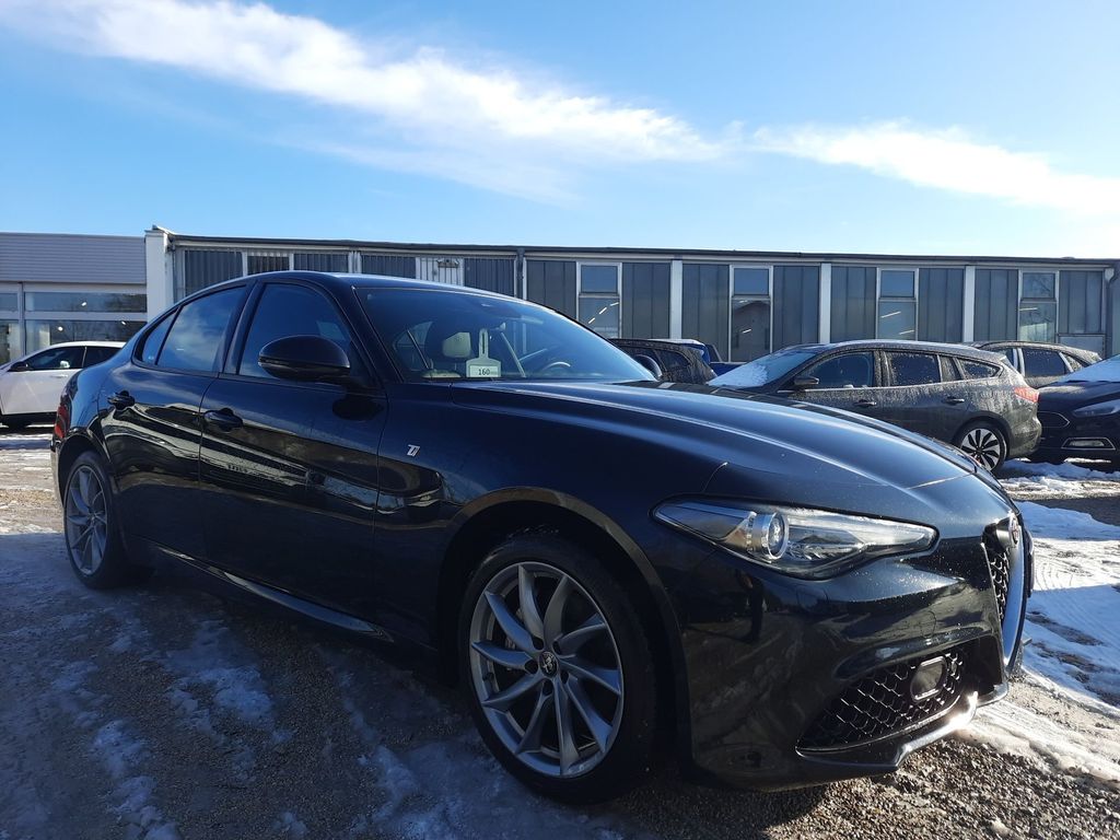 Alfa Romeo Giulia 2022
