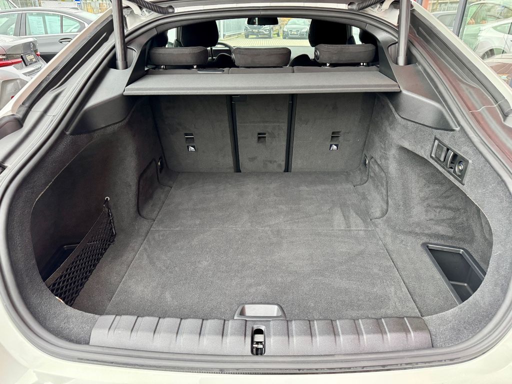 BMW i4 2025