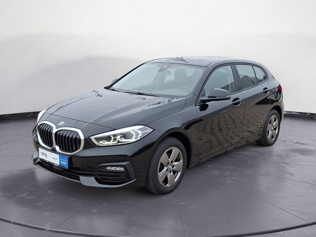 BMW 118 2022