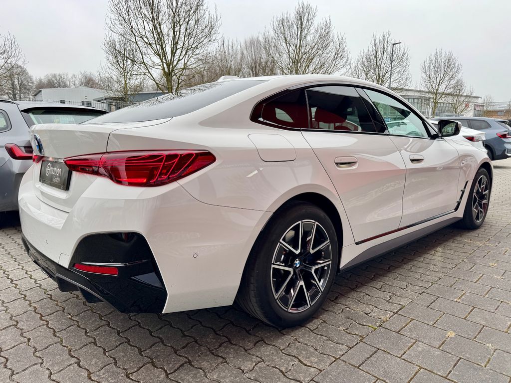 BMW i4 2025