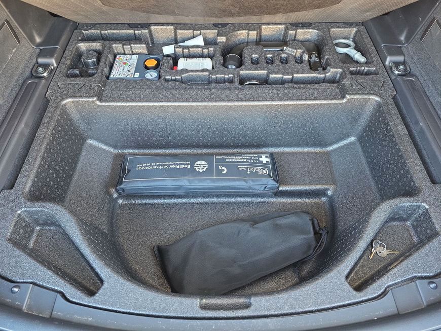 Land Rover Discovery Sport 2021