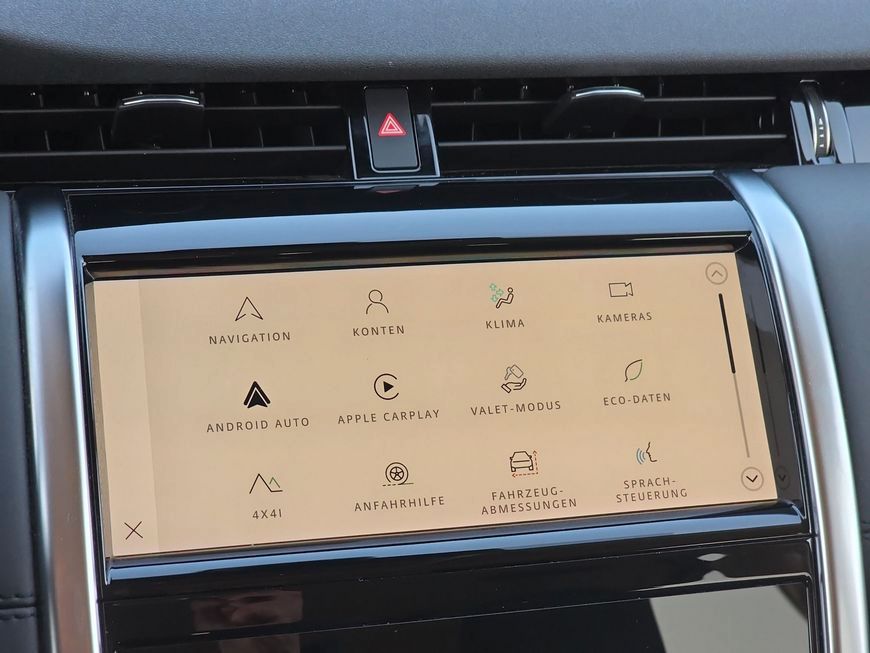 Land Rover Discovery Sport 2021