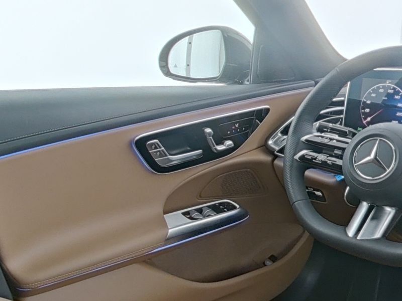 Mercedes-Benz E 300 2024