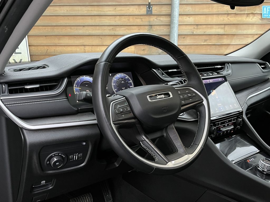 Jeep Grand Cherokee 2021