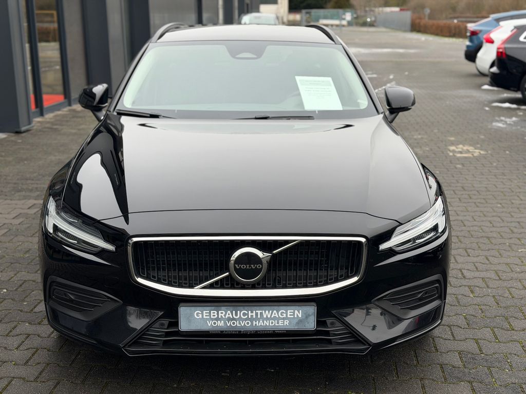Volvo V60 2023