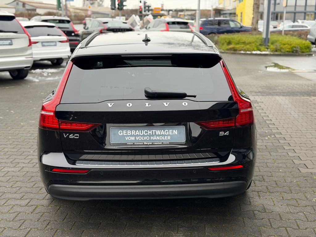 Volvo V60 2023