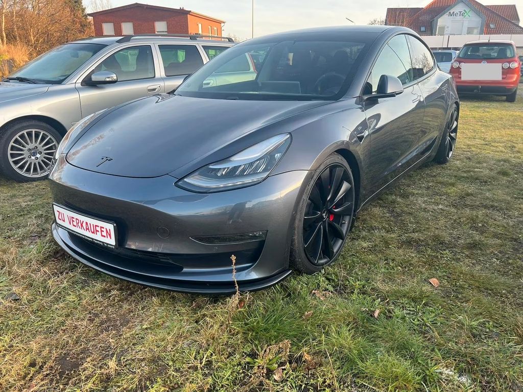 Tesla Model 3 2019
