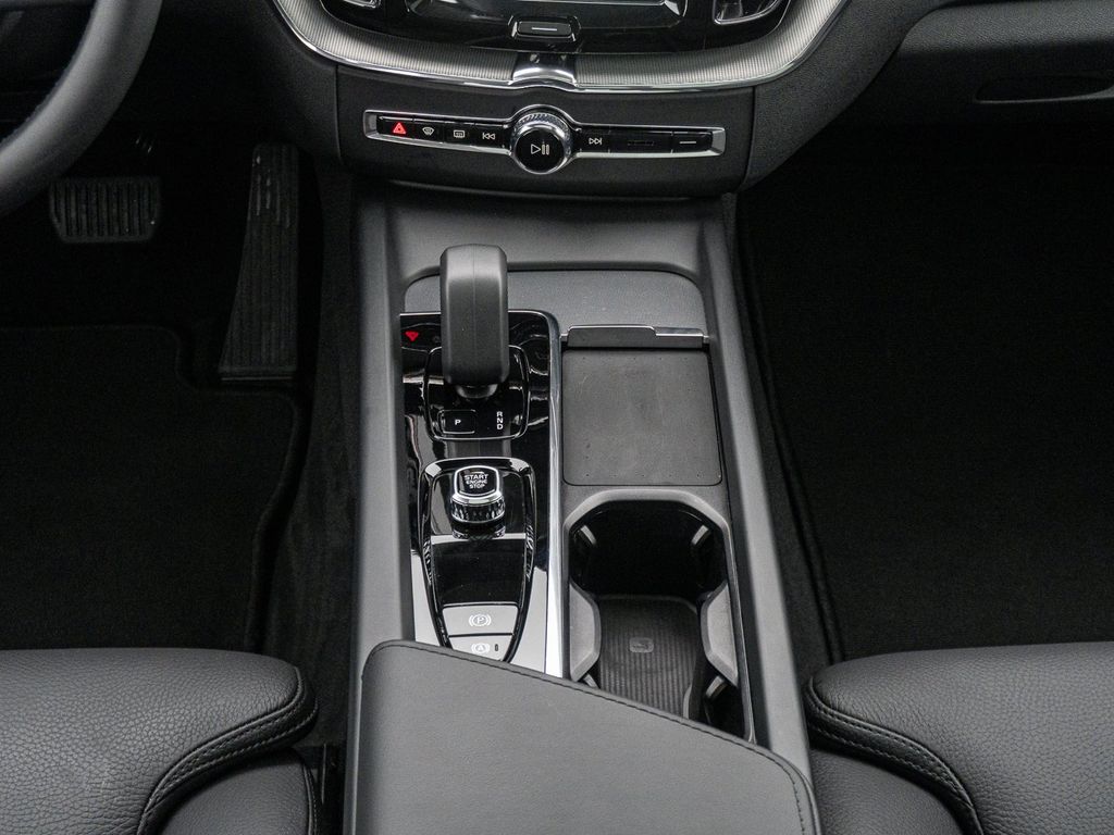 Volvo XC60 2024