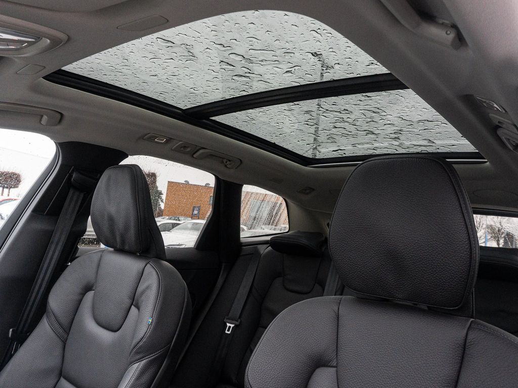 Volvo XC60 2024