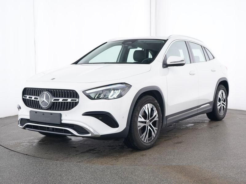 Mercedes-Benz GLA 200 2025