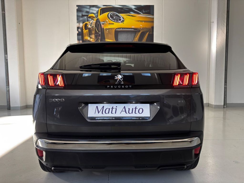 Peugeot 3008 2022