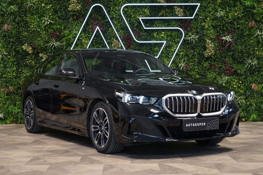 BMW 520 2023