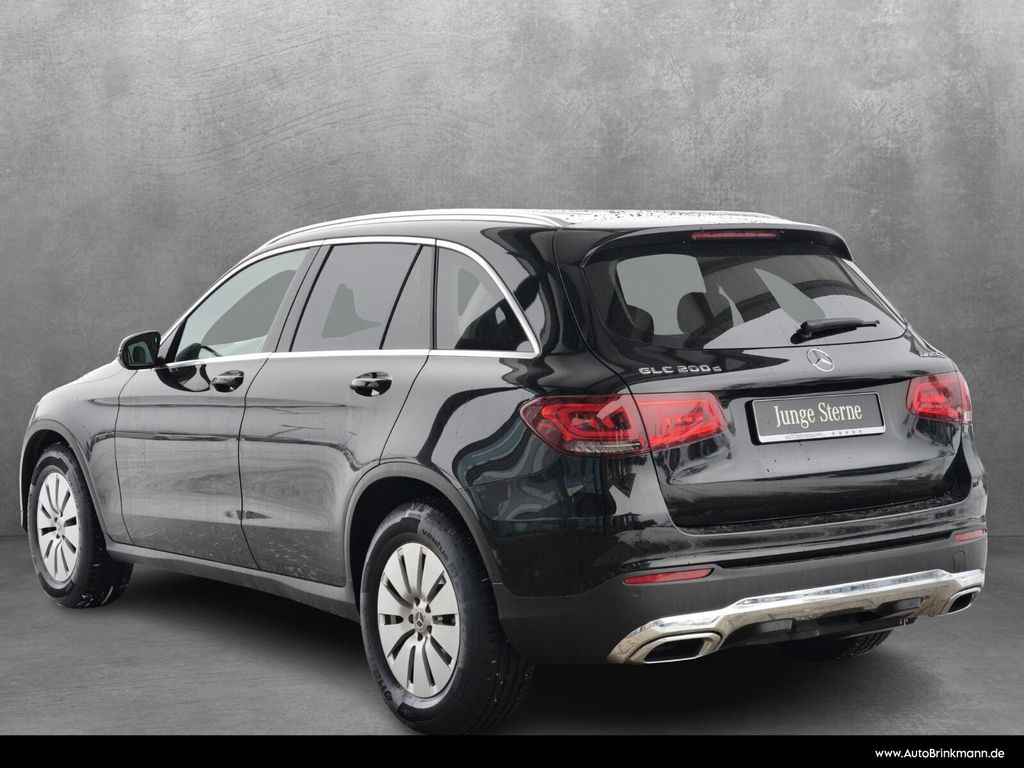 Mercedes-Benz GLC 200 2021