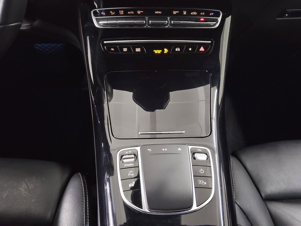 Mercedes-Benz EQC 2021