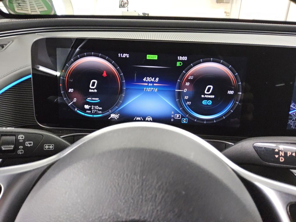 Mercedes-Benz EQC 2021