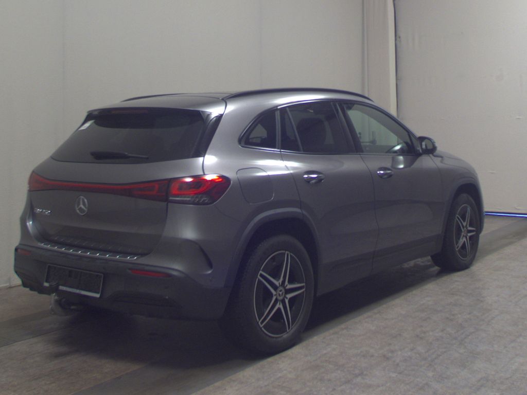 Mercedes-Benz EQA 2022