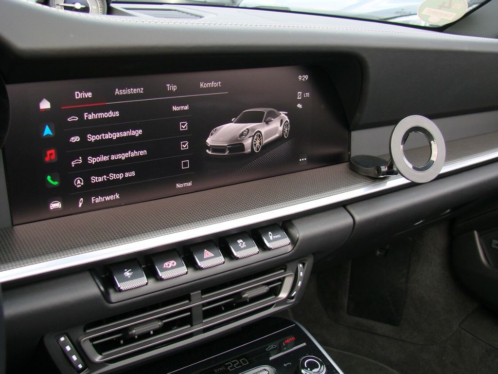 Porsche 992 2024