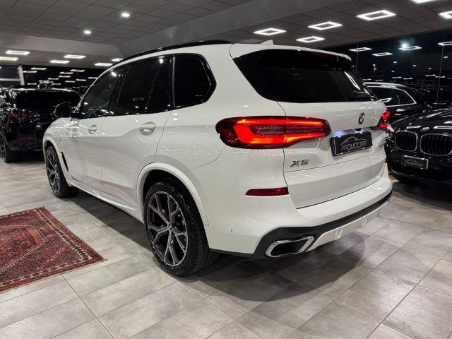 BMW X5 2022