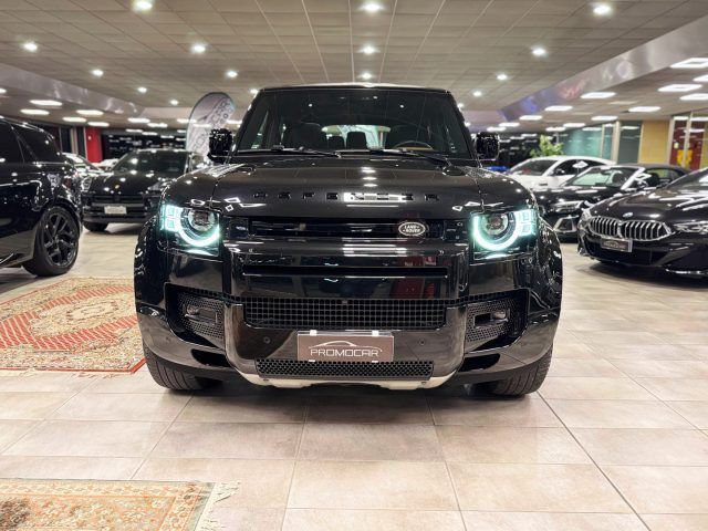 Land Rover Defender 2022