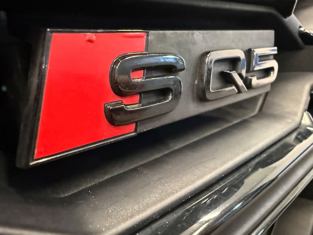 Audi SQ5 2023